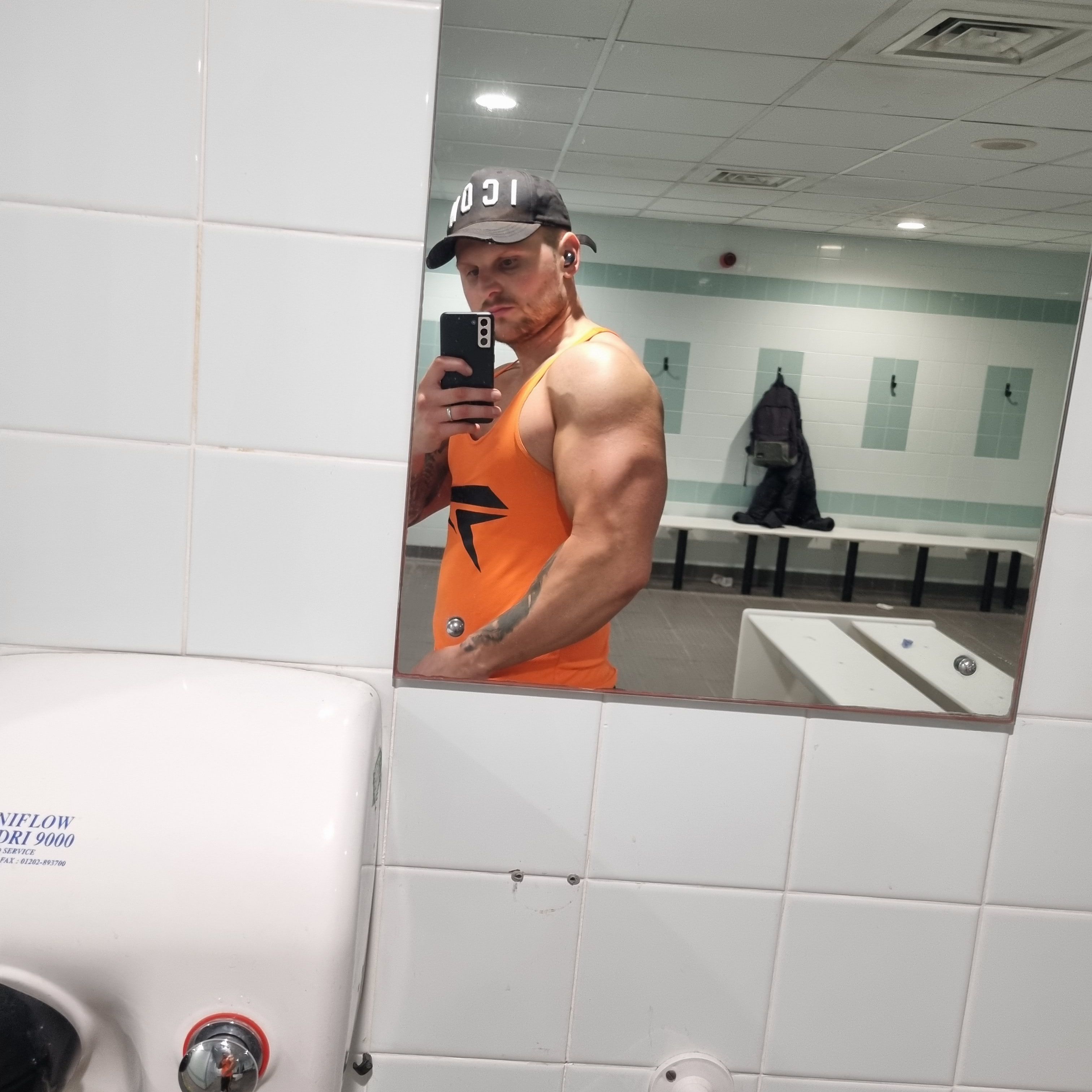 Gym selfies 
