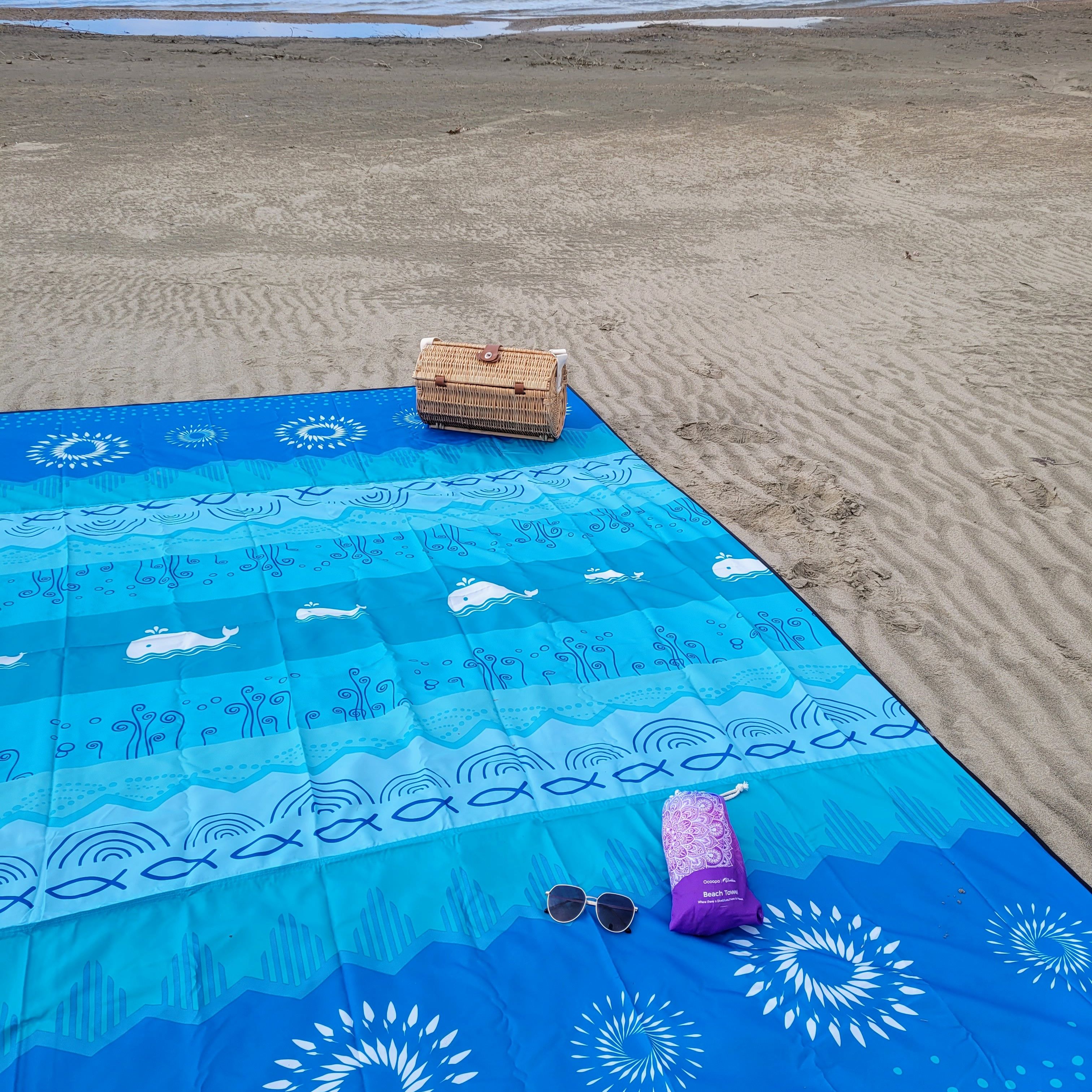 DiveBlues Beach Towel