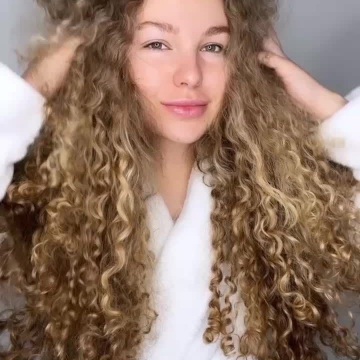 TRESemmé Flawless Curls Campaign