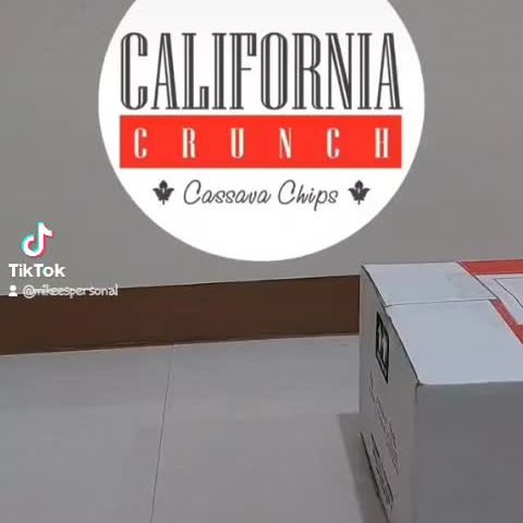 Unboxing California Crunch